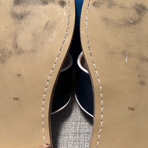 EUC JACK ROGERS Giselle Bow Sandal. Navy & White. Size 9 - Picture 9 of 10